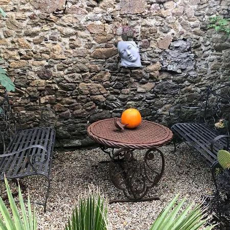招待所 D'hote Et Du Jardin Des Corsaires