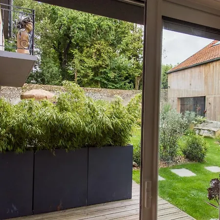 D'hote Et Du Jardin Des Corsaires *
